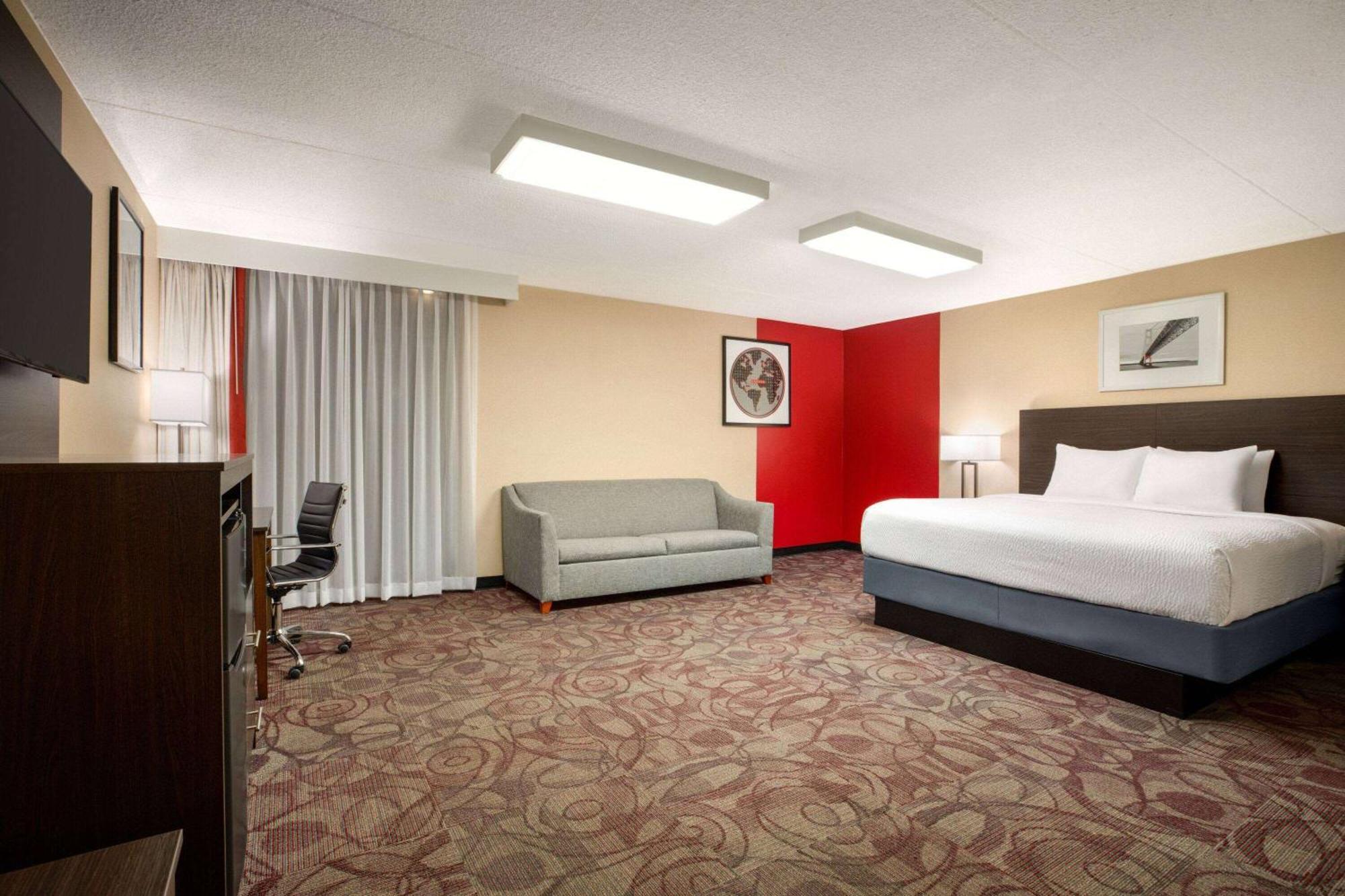 Ramada By Wyndham Alpena Hotel Exterior foto
